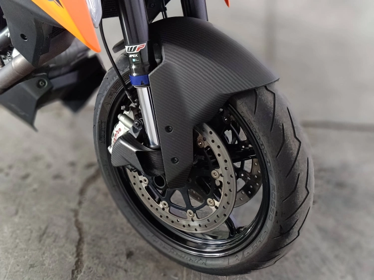 7 - Ktm Duke 1290 Super Duke GT my22