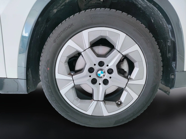 10 - BMW X1 X1 xdrive20d mhev 48V X-Line auto