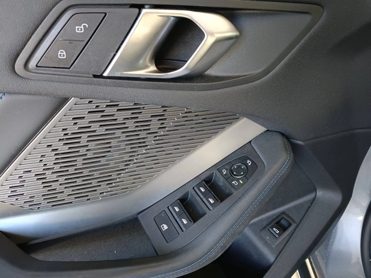 14 - BMW Serie 1 118d MSport Pro auto