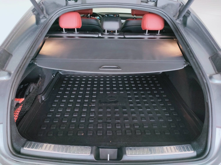 5 - Mercedes-Benz GLC Coupe 220 d Premium 4matic auto