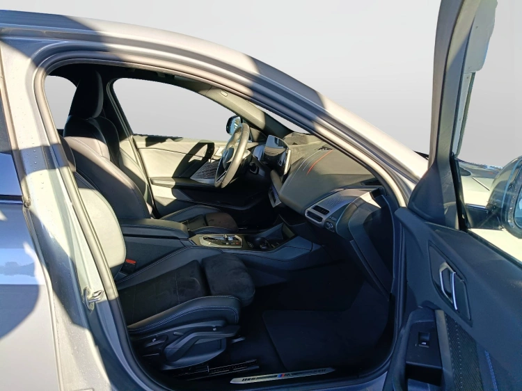 11 - BMW Serie 1 118d MSport Pro auto