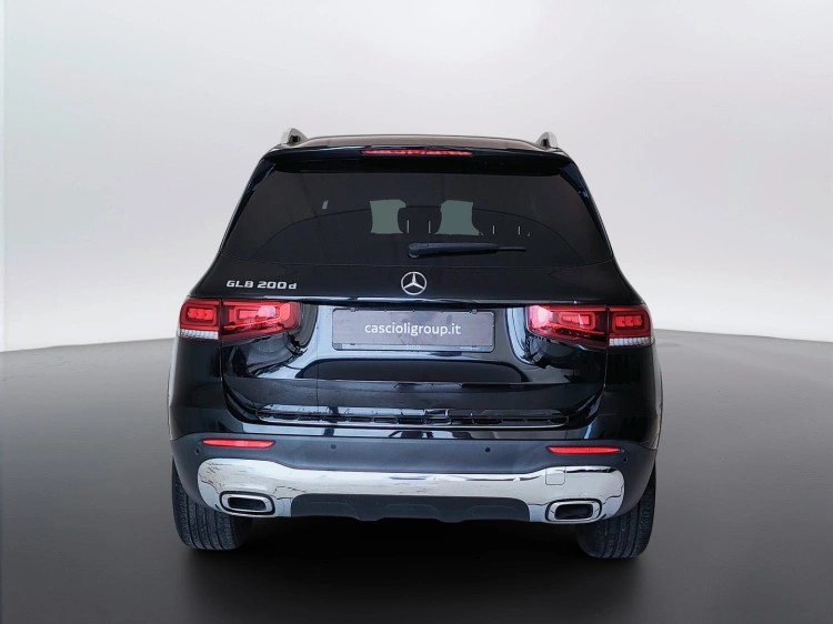 5 - Mercedes-Benz GLB 200 d Sport Plus auto