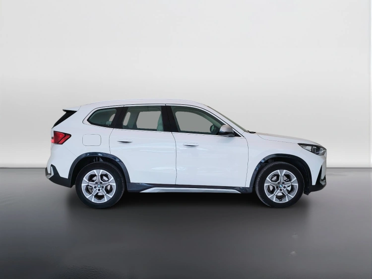 4 - BMW X1 X1 xdrive20d mhev 48V X-Line auto