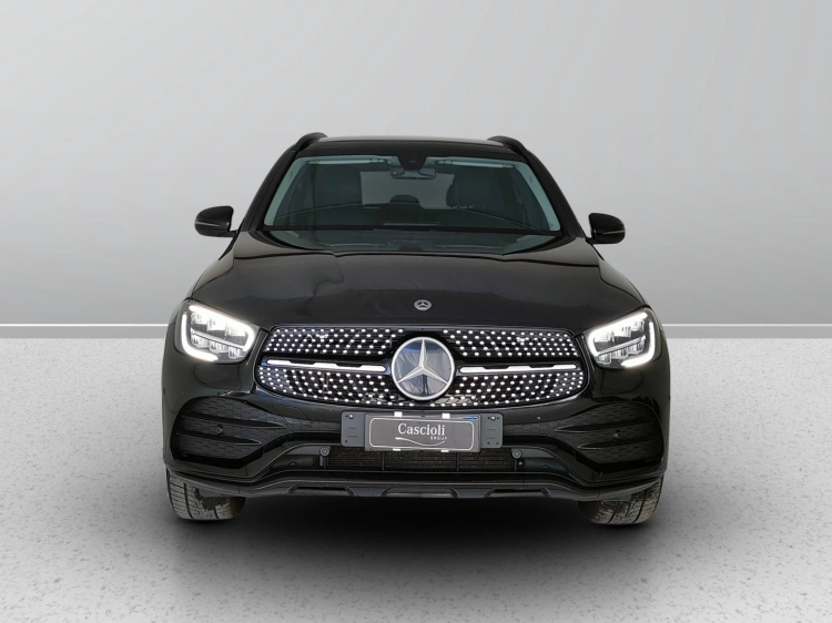 2 - Mercedes-Benz GLC 220 d Premium 4matic auto