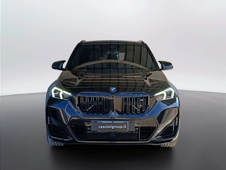 2 - BMW X1 M X1 xdrive M35i auto
