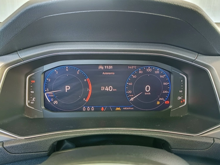 12 - Volkswagen T T-Roc 1.5 tsi Style dsg