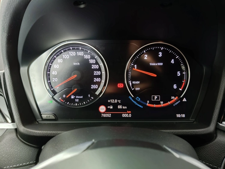 12 - BMW X1 X1 sdrive18d xLine Plus auto