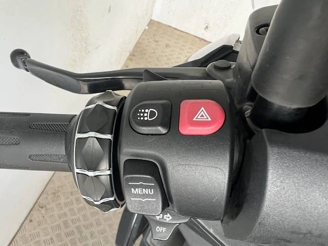 3 - BMW Motorrad C Scooter C 400 X Sport Abs my21
