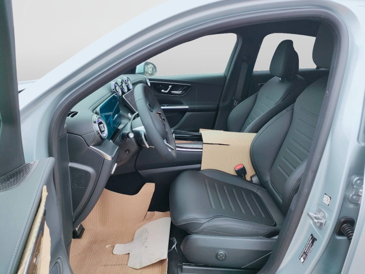 12 - Mercedes-Benz GLC 220 d 4MATIC Coupe