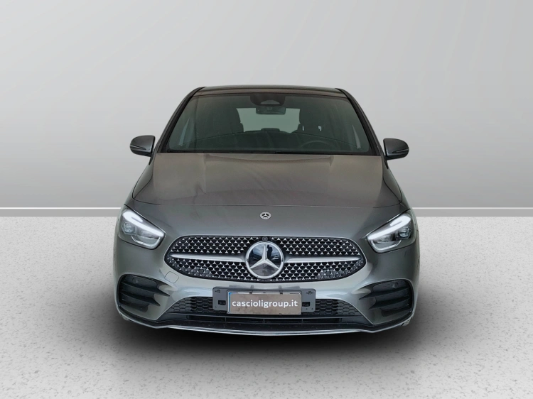 2 - Mercedes-Benz Classe B 180 d AMG Line Premium Plus auto