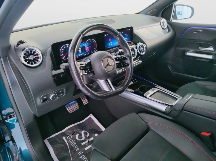 14 - Mercedes-Benz Classe B 180 d AMG Line Advanced Plus auto