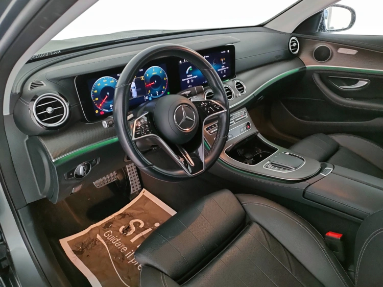 13 - Mercedes-Benz Classe E SW All-Terrain 220 d Premium Plus 4matic auto my20