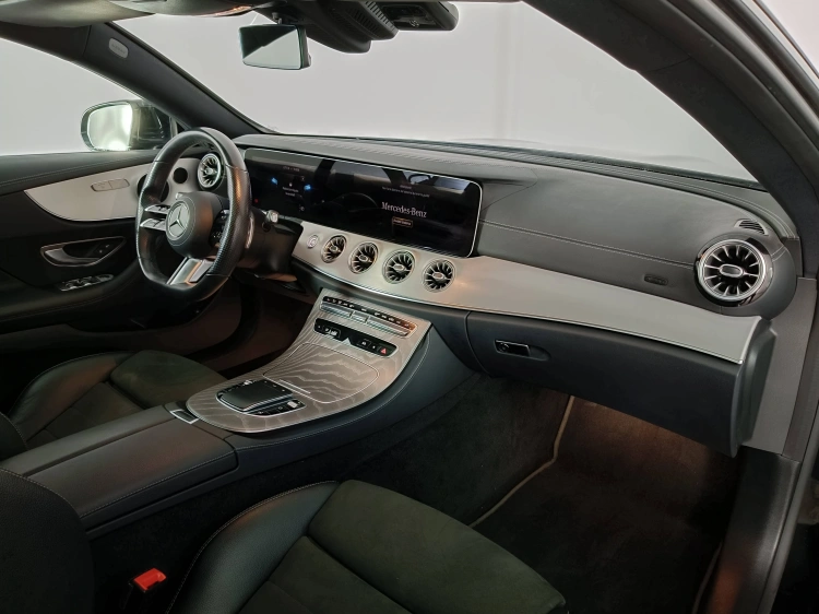 10 - Mercedes-Benz Classe E Coupe 220 d Premium Plus 4matic auto my20