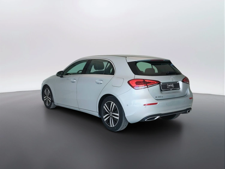 7 - Mercedes-Benz Classe A 180 d Sport auto