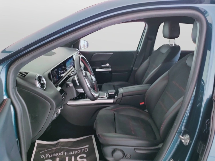 17 - Mercedes-Benz Classe B 180 d Premium auto