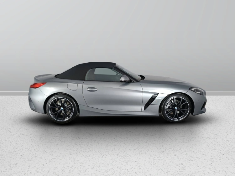 3 - BMW Z4 BMW Z4 sDrive20i