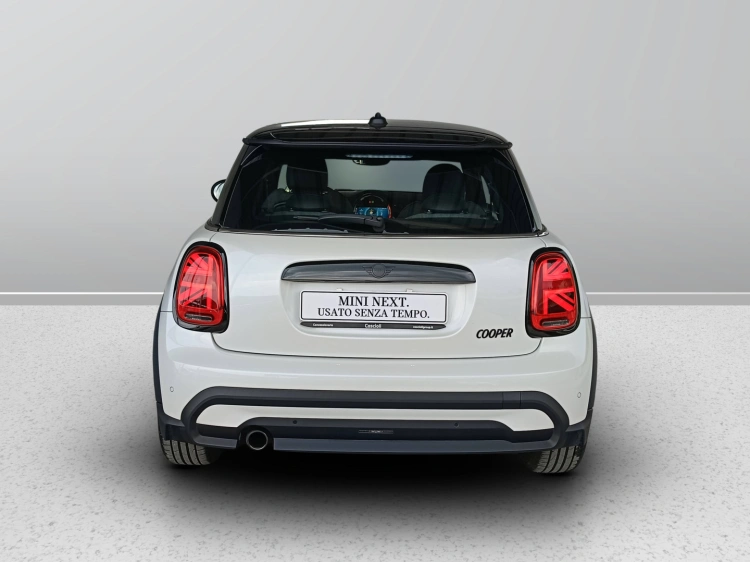 5 - MINI Cooper Mini 3p 1.5 Cooper Classic auto
