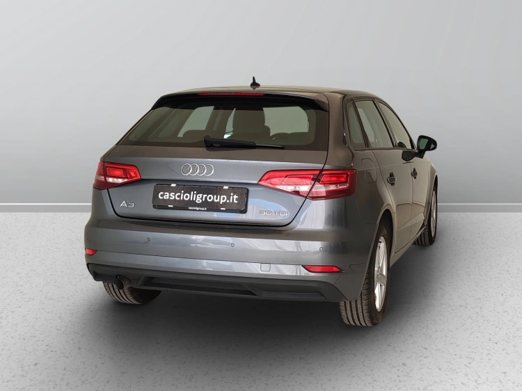 6 - Audi A3 A3 Sportback 30 1.6 tdi Business 116cv