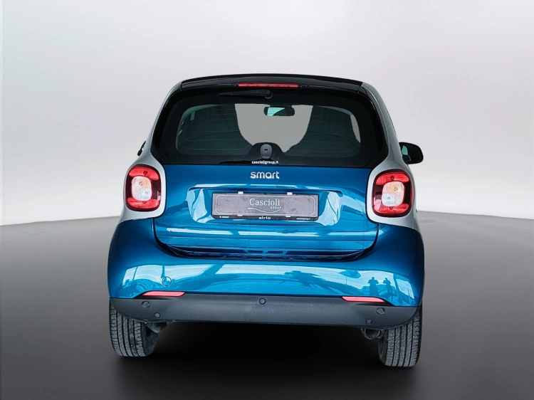4 - smart fortwo Fortwo eq Passion 4,6kW