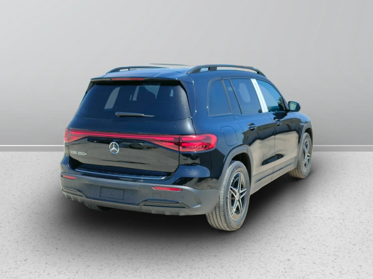6 - Mercedes-Benz EQB 250+