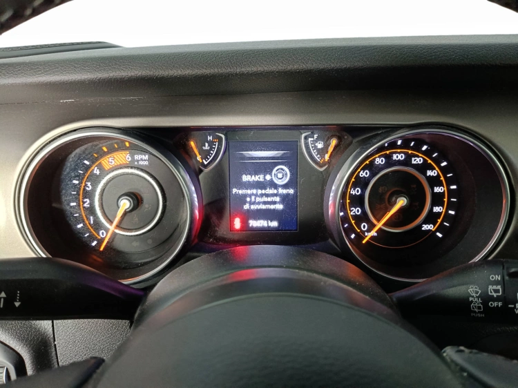 12 - Jeep Wrangler Wrangler Unlimited 2.2 mjt II Sport auto