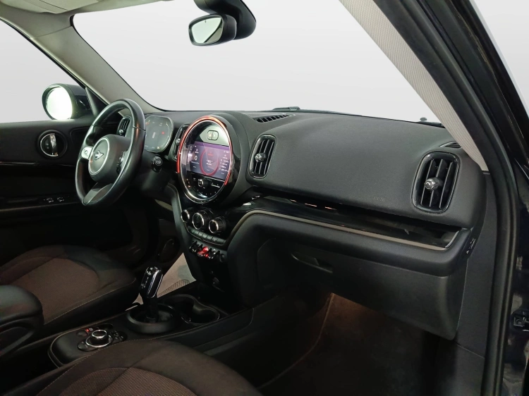 10 - MINI Countryman Mini Countryman 2.0 Cooper D Classic auto