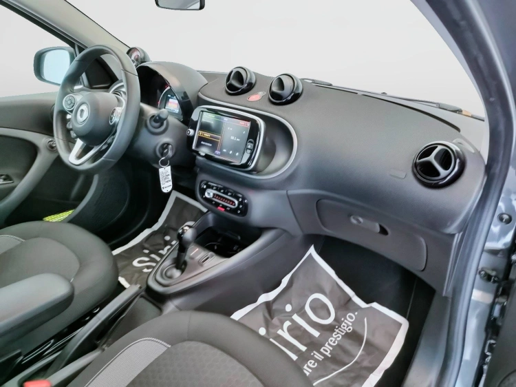 11 - smart forfour Forfour eq Passion 4,6kW