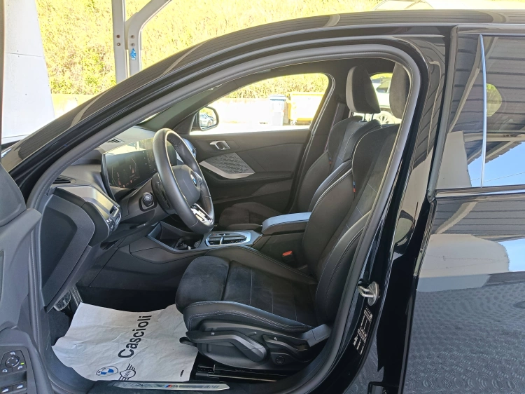8 - BMW Serie 1 118d MSport Pro auto