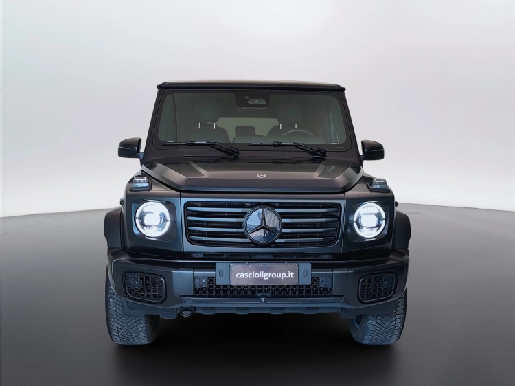 2 - Mercedes-Benz Classe G 450 d AMG Line 367cv auto