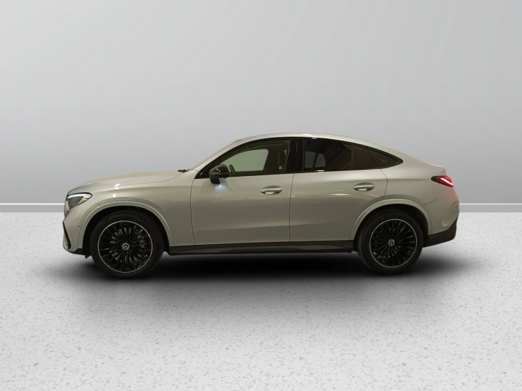 6 - Mercedes-Benz GLC Coupe 220 d AMG Line Advanced Plus 4matic auto