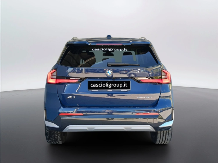 5 - BMW X1 X1 sdrive18d X-Line auto