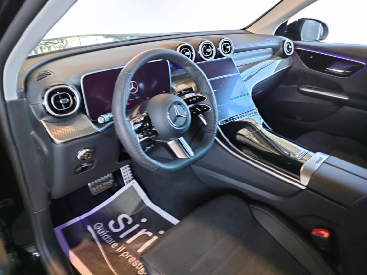 7 - Mercedes-Benz GLC 300 de 4MATIC