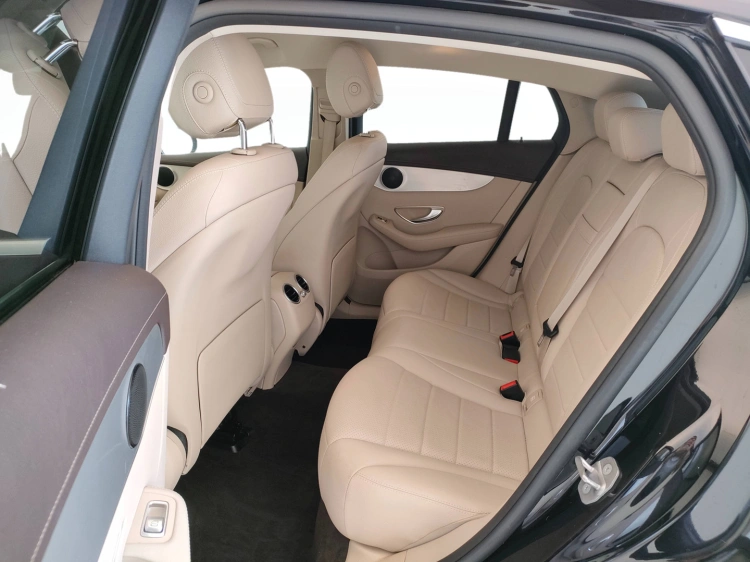 10 - Mercedes-Benz GLC Coupe 220 d Premium 4matic auto
