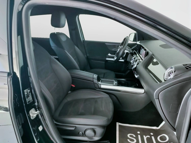 13 - Mercedes-Benz Classe B 180 d AMG Line Advanced Plus auto