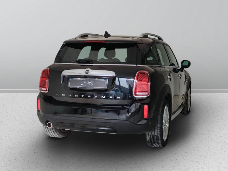 6 - MINI Countryman Mini Countryman 1.5 One Hype auto