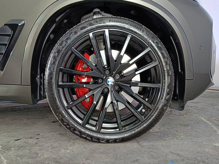 7 - BMW X5 X5 xdrive50e MSport Pro auto