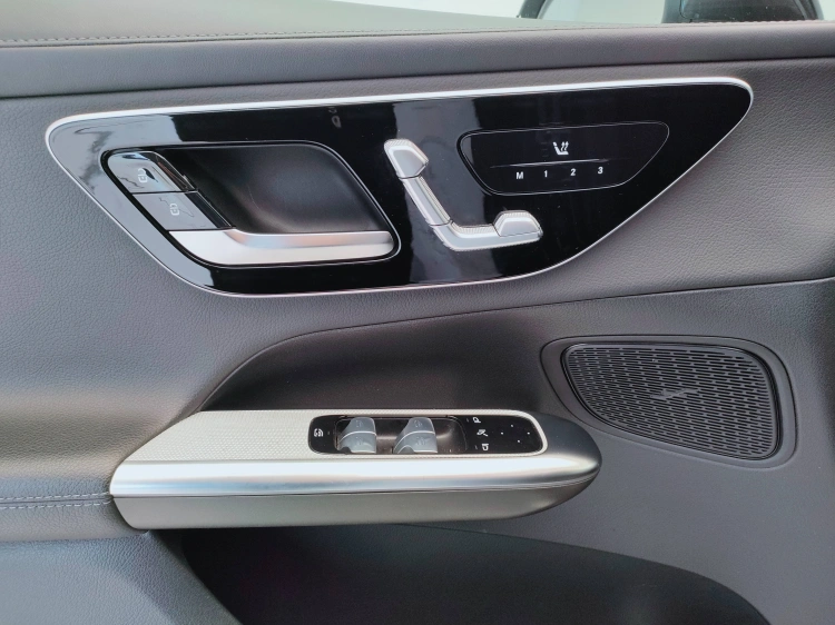 15 - Mercedes-Benz GLC 220 d AMG Advanced Plus 4matic auto