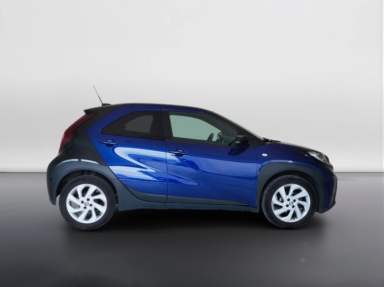 4 - Toyota Aygo X Aygo X 1.0 Trend 72cv