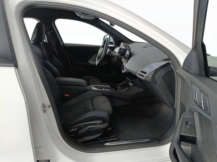 11 - BMW Serie 1 118d MSport Pro auto