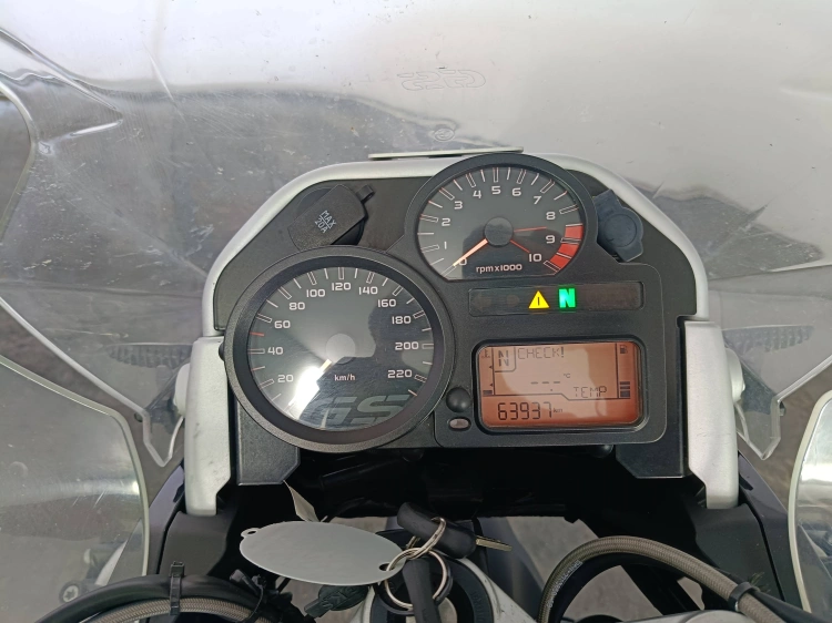 9 - BMW Motorrad GS R 1200 GS