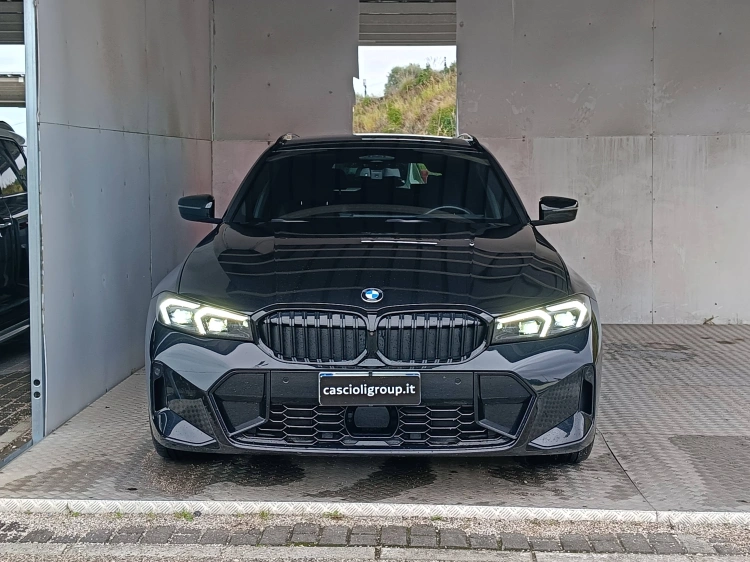 2 - BMW Serie 3 320d Touring mhev 48V Msport xdrive auto
