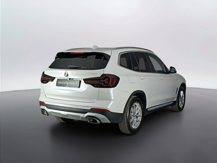 4 - BMW X3 X3 xdrive20d mhev 48V auto