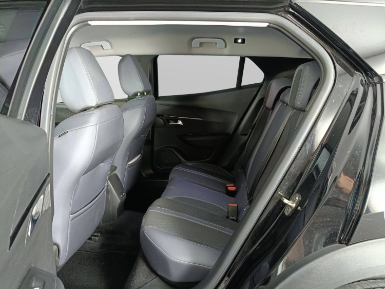 9 - Peugeot 2008 2ª serie PEUGEOT 2008 BlueHDi 100 S&S Allure