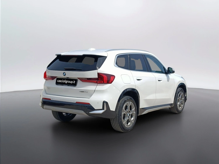 5 - BMW X1 X1 sdrive18d X-Line auto