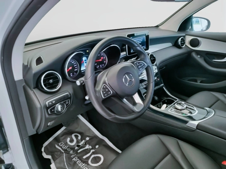 15 - Mercedes-Benz GLC Coupe 250 d Sport 4matic auto