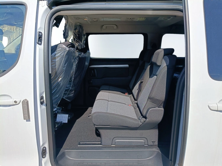 7 - Toyota Professional PROACE VERSO PROACE VERSOL2 2.0D144M EXE25