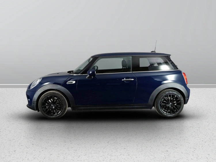 6 - MINI One Mini 1.5 One D Business 3p