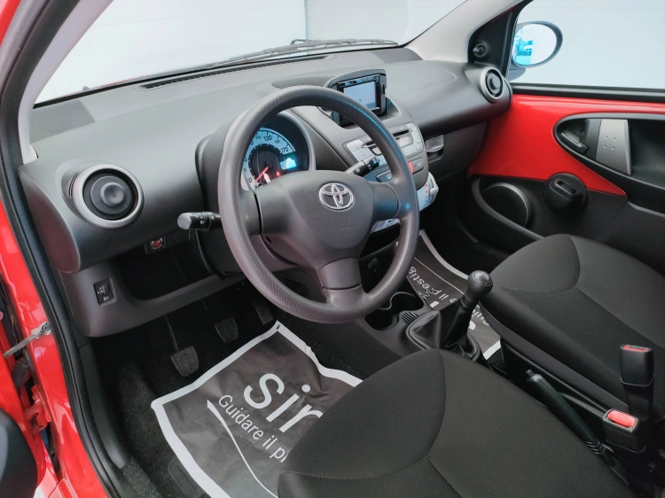 9 - Toyota Aygo Aygo 5p 1.0 Active connect my14