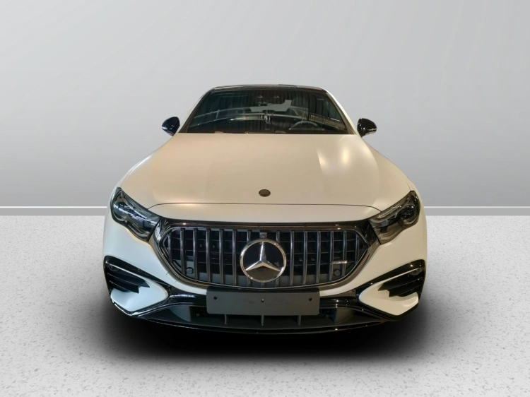 17 - Mercedes AMG Classe E E 53 AMG Hybrid 4MATIC+