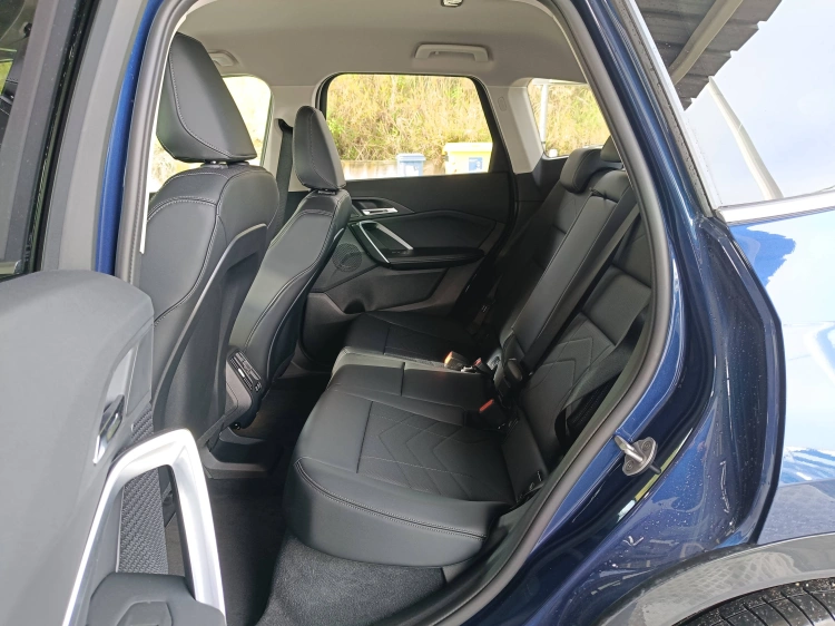 9 - BMW iX1 iX1 edrive 20 X-Line